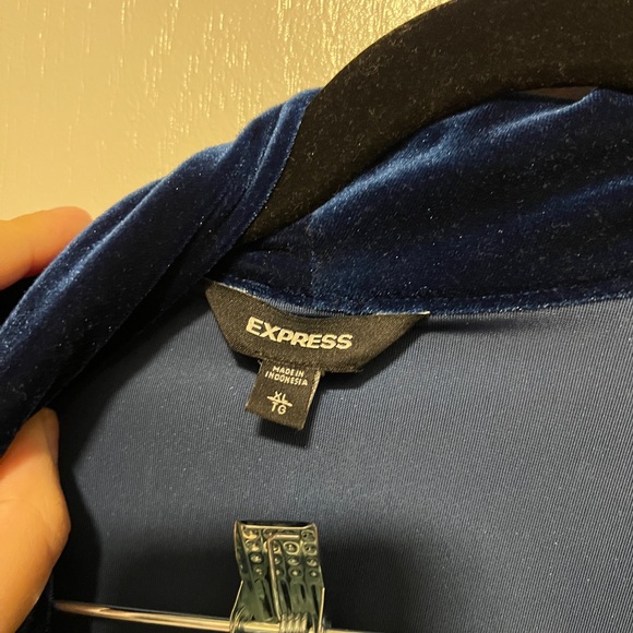 Navy Blue Velvet Housecoat - Picture 6 of 6